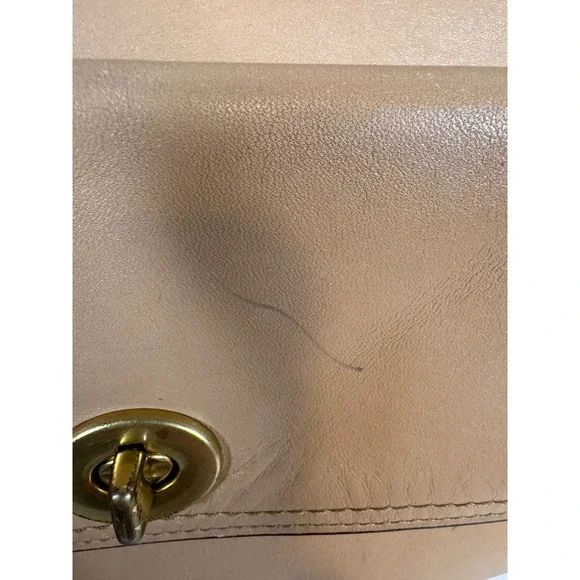 Coach Legacy Courtney Tan Leather Hobo Shoulder Bag with Turnlock Pocket - Picture 7 of 11